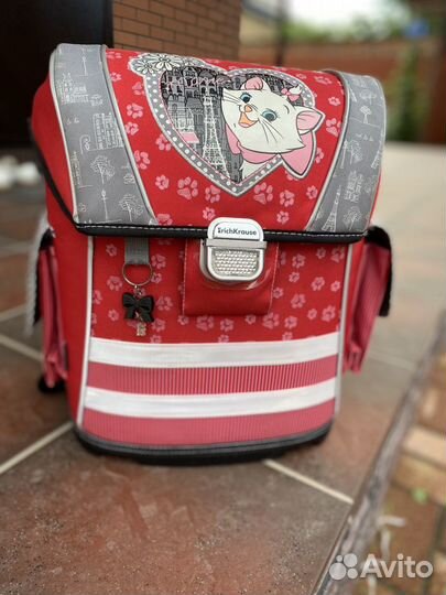 Рюкзак школьный