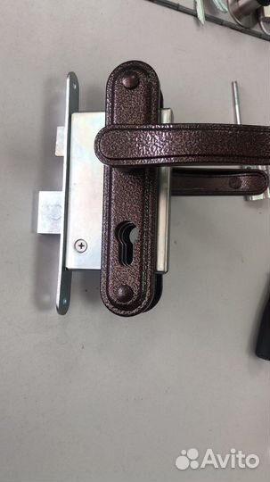 Замена замков.Ремонт замков. Установка замков