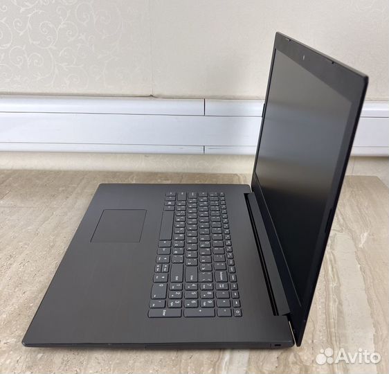 Lenovo Ideapad 330 (17.3