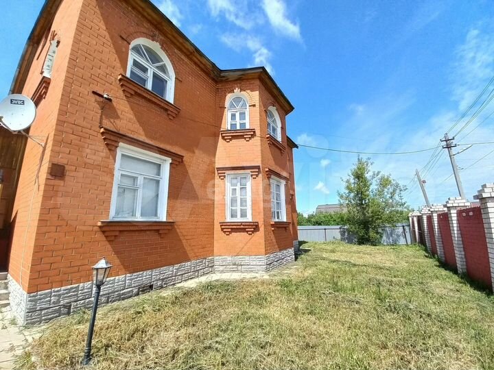 Дом 353,5 м² на участке 11 сот.