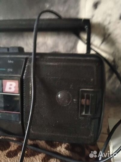 2ух Кассетный магнитофон