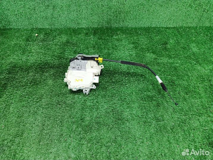 Замок двери задний левый Audi A4 B8 8K