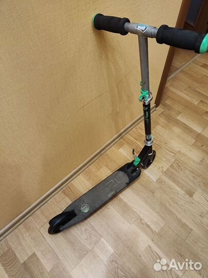 Самокат складной детский на 8-10 лет