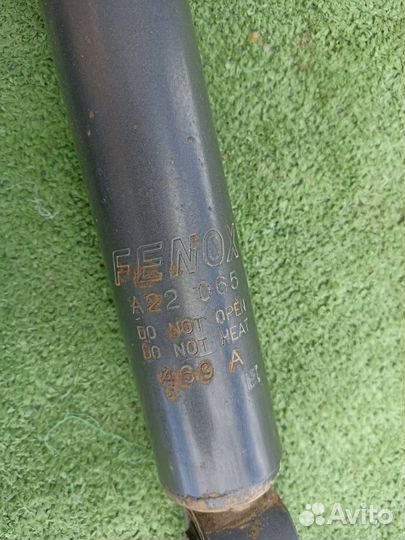 Амортизатор задний Volkswagen Jetta седан 1.6 2006