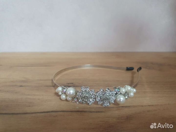 Ободок, украшение в волосы