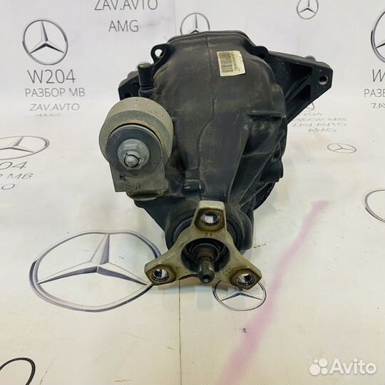 Задний редуктор Mercedes W204