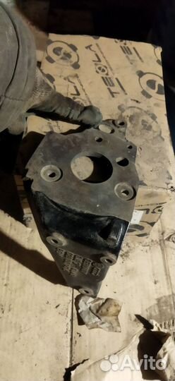 Продам крепление тнвд