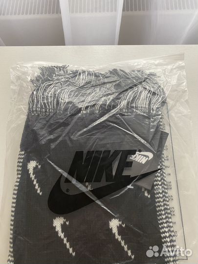 Шарф Nike swoosh