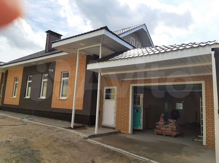 Дом 166,5 м² на участке 6,3 сот.