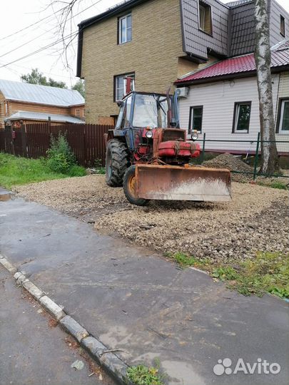 Услуги трактора экскаватора