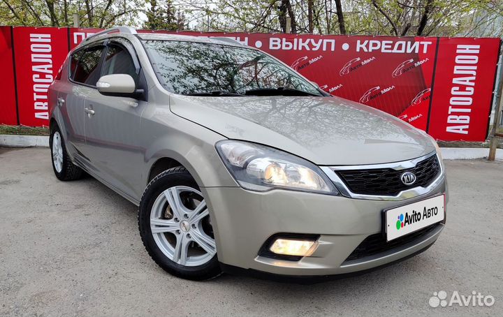 Kia Ceed 1.6 AT, 2010, 111 000 км