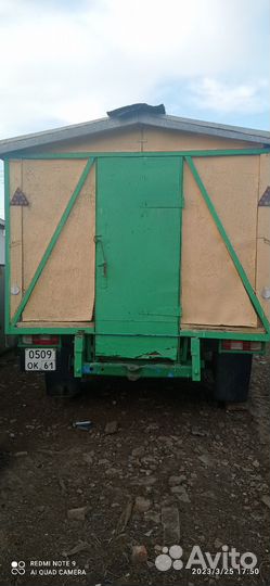 Пчелы и улья