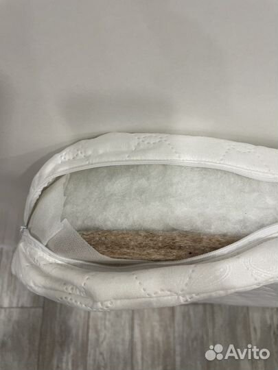 Детская кроватка с матрасом