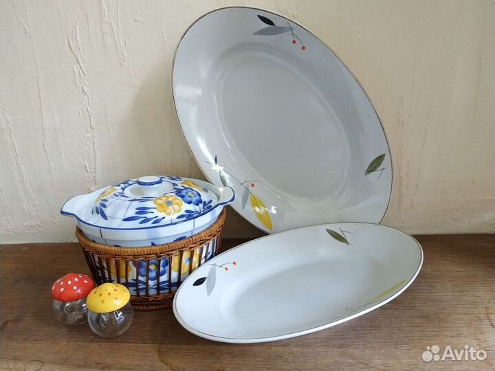 Форма керамическая большое блюдо остатки сервиза