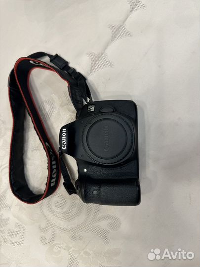 Зеркальный фотоаппарат canon 60d