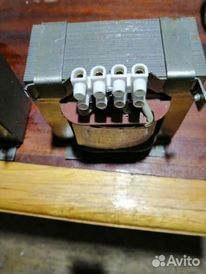 Понижающий трансформатор щит учёта iek