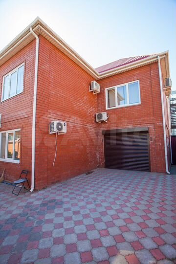 Дом 310 м² на участке 4 сот.