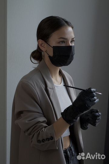 Мастер бровист