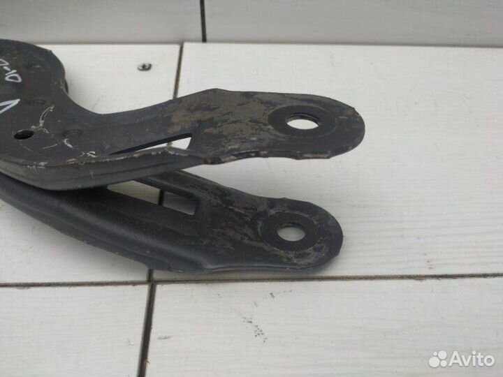 Рычаг задний левый Mercedes A-Class W176 607.951