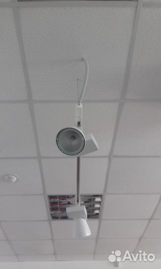 Галогеновый прожектор