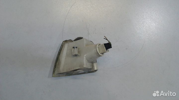 Поворот Opel Vectra A, 1991