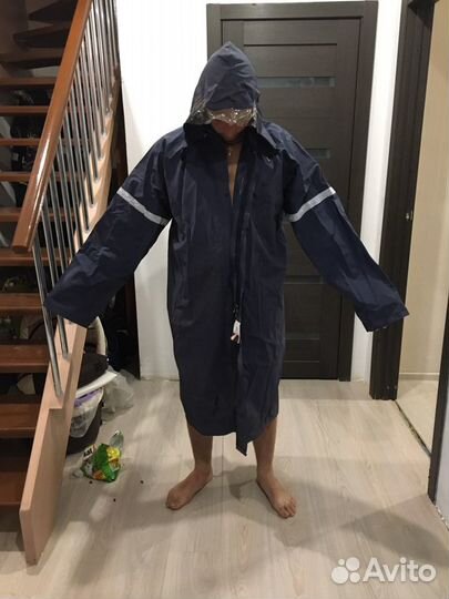 Плащ непромокаемый