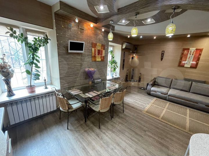 4-к. квартира, 103,8 м², 2/4 эт.