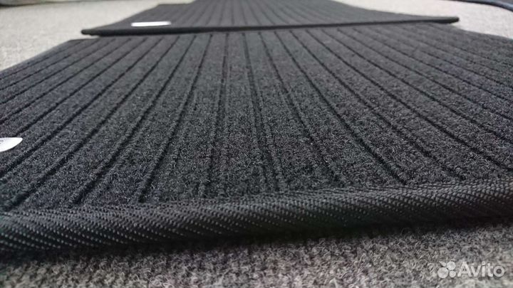 Автоковрики для Mercedes-Benz w124, чёрный репс