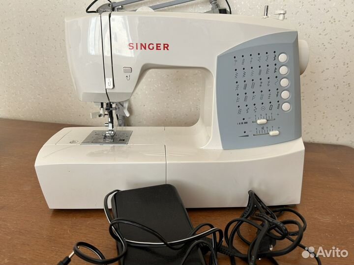 Швейная машина singer