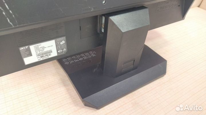Монитор б/у 19