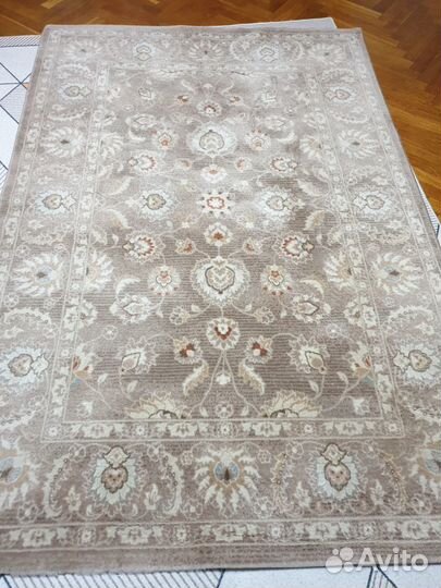 Ковер из натуральной шерсти