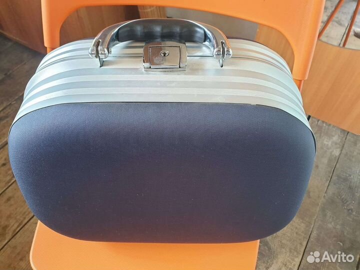 Чемодан для косметологов