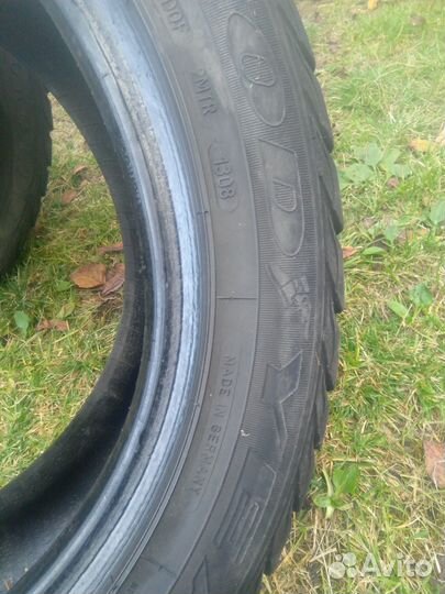 Goodyear UltraGrip Extreme 205/55 R16