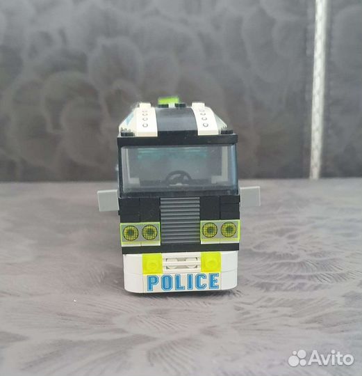 Машинки и заправка лего