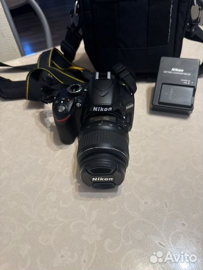 Цифровой фотоаппарат nikon D3200