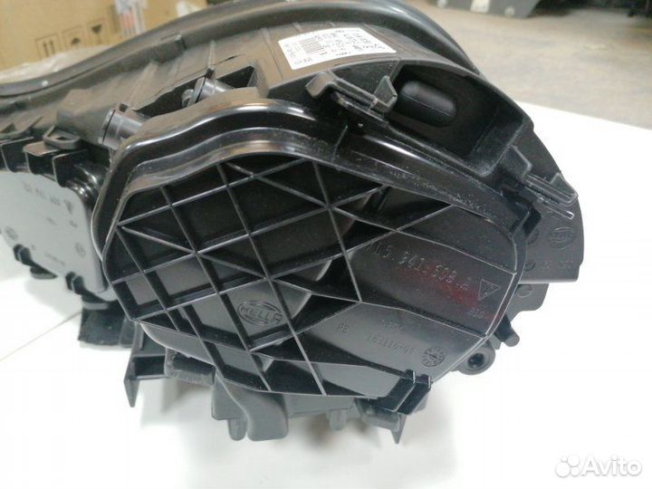 Фара передняя правая Porsche Cayenne