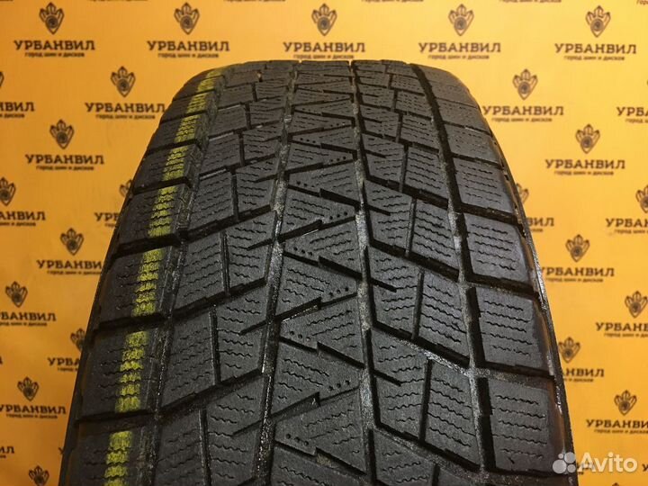 Bridgestone Blizzak DM-V1 215/65 R16 98R