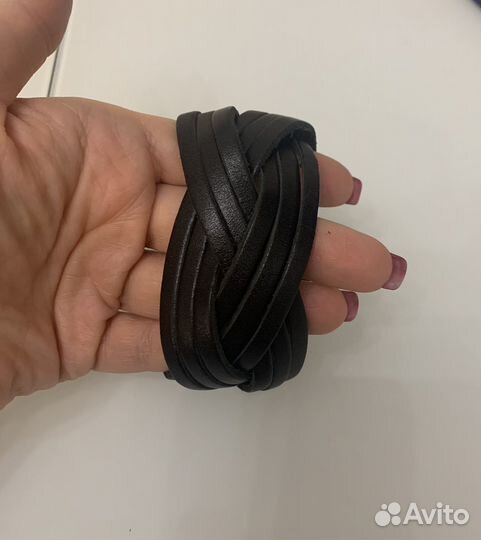 Плетеный браслет на руку (в подарок кольцо)