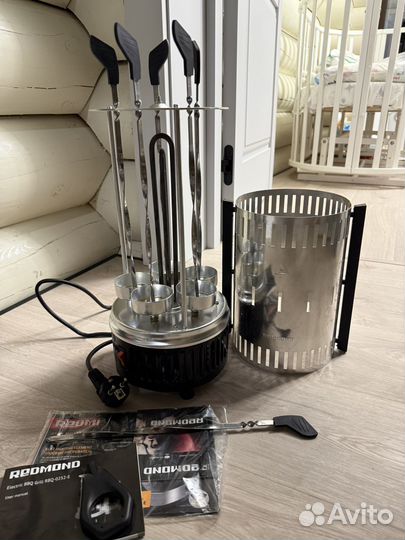 Электрошашлычница Redmond