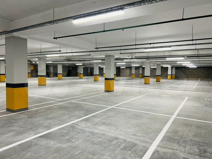 Машиноместо, 15 м²