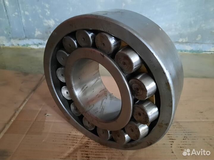 Подшипник самоцентрирующийся