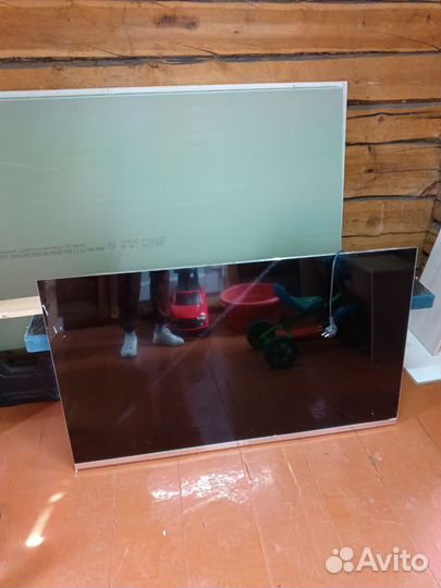 Телевизор ЖК на запчасти