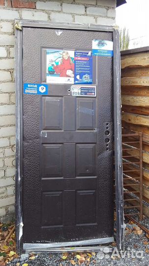 Дверь входная металлическая бу