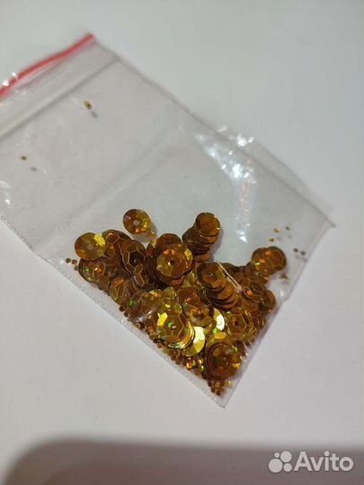 Пайетки золотые