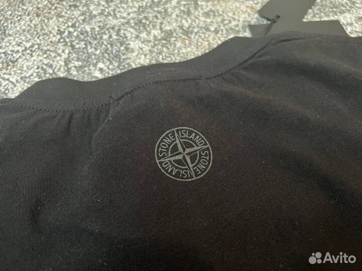 Футболка Stone island