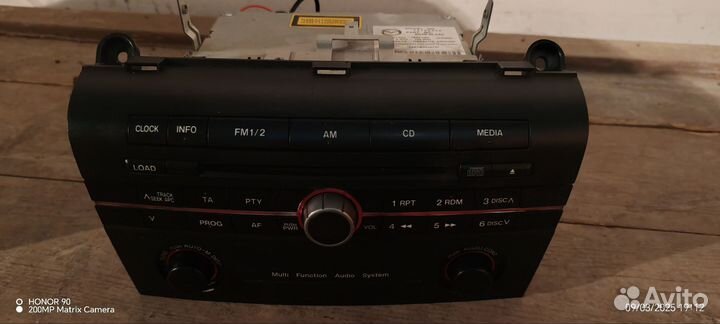 Автомагнитола. С mazda3 BK с блютузом 8 дисков