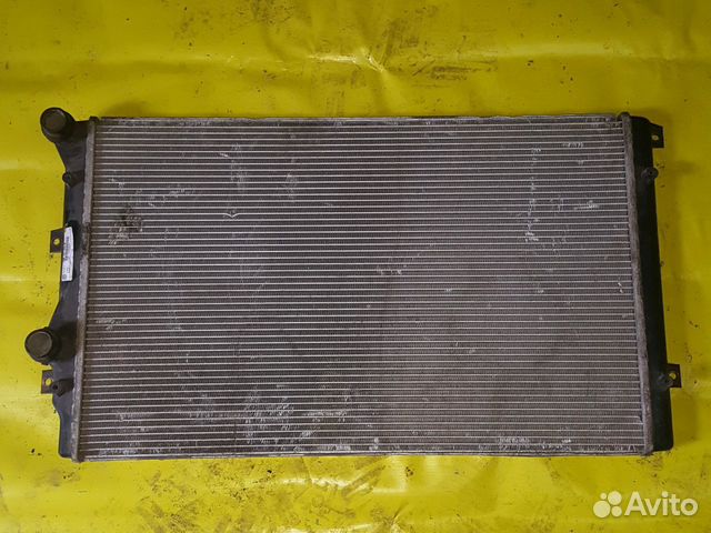 8. Радиатор двигателя пассат б5. Радиатор двигателя пассат б5. Радиатор фольксваген б5. Радиатор пассат б5 1.