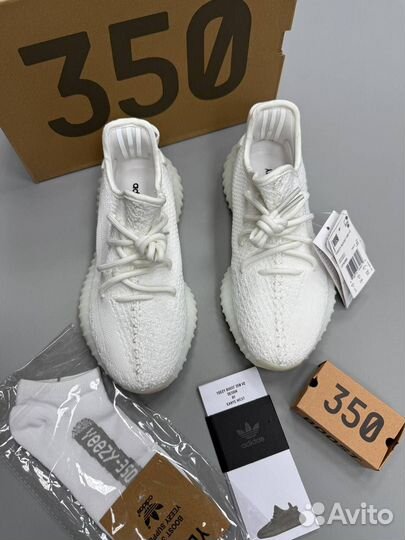 Кроссовки Adidas Yeezy Boost 350 V2 Размер 36-41