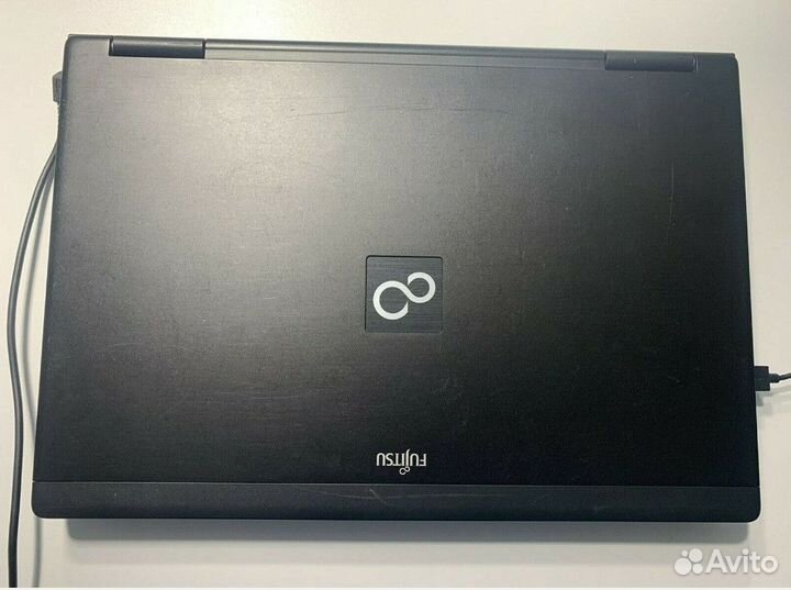 Fujitsu Celsius H710,I7,FHD с док станцией, сумкой