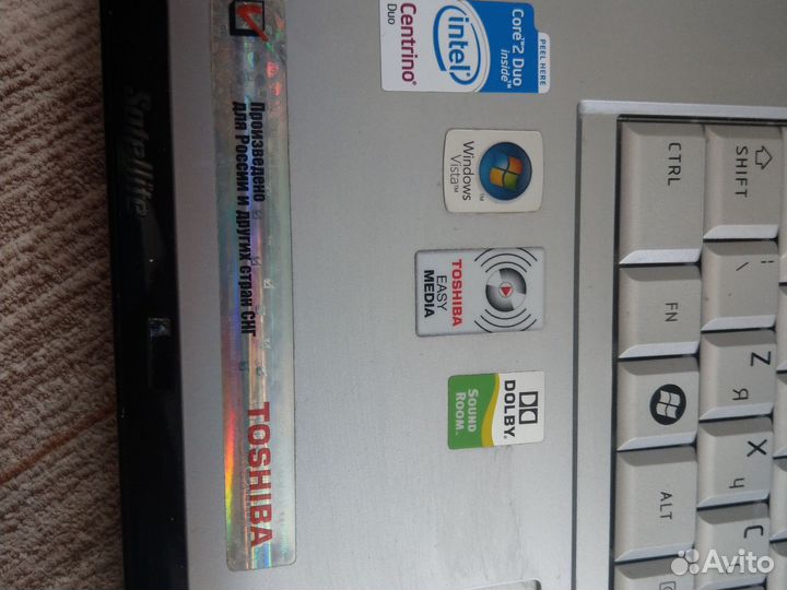 Ноутбук toshiba